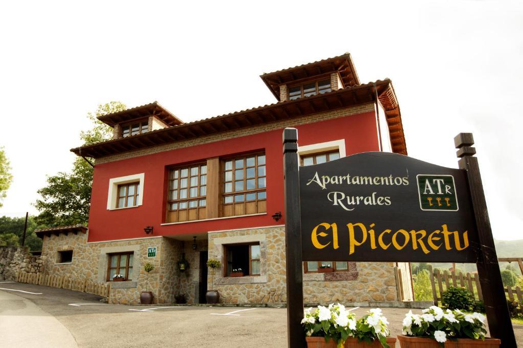 Apartamentos El Picoretu Mestas De Con Værelse billede